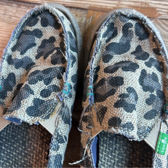 Sanuk Brown and Tan Slip-On Shoes - Picture 2 of 6